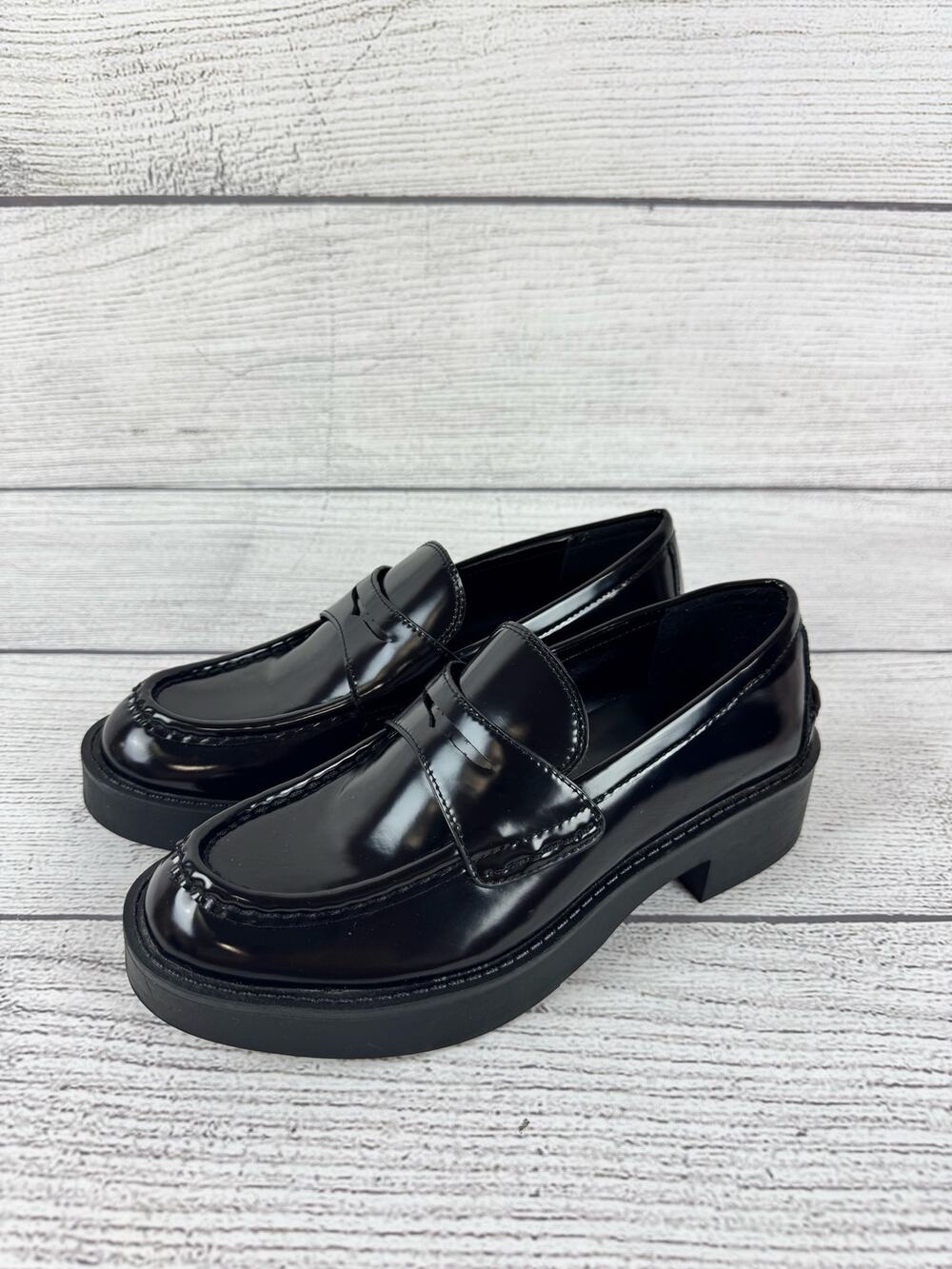 Zara Women's Black Sleek Chunky Penny Loafers Size 39/8